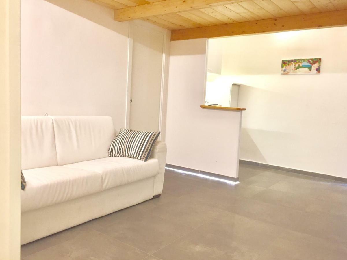 Il Viaggiatore Via Indipendenza 2 Gaeta Buitenkant foto